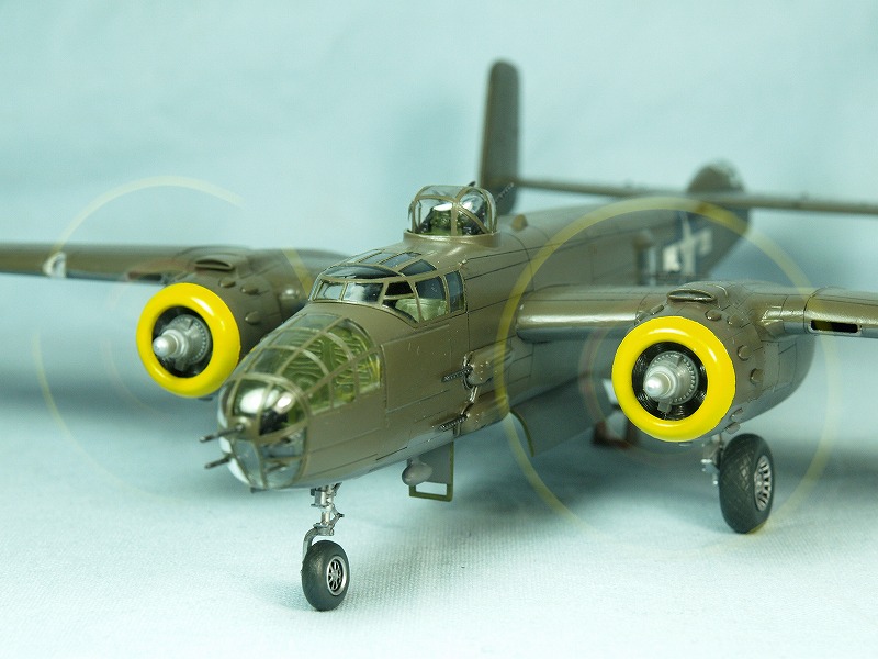 ハセガワ ノースアメリカン B-25J