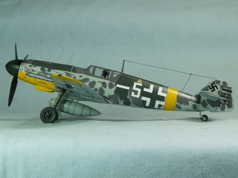 Bf109G-2_LSS.jpg(111001 byte)