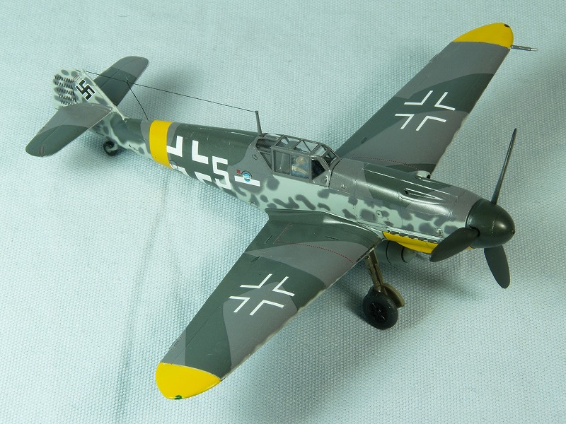 Bf109G-2_URF.jpg(170806 byte)