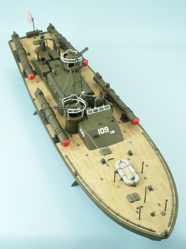 Revell アメリカ海軍 魚雷艇 PT-109