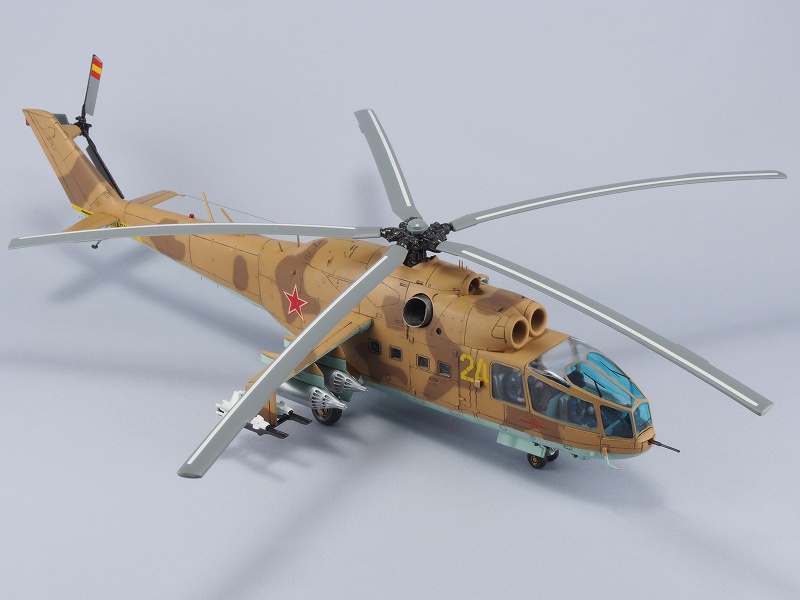 Mi-24A_RUF.jpg(116391 byte)