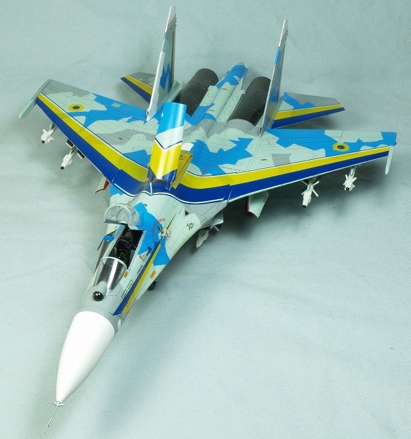 Su-27_UAF_FUL.jpg(196652 byte)