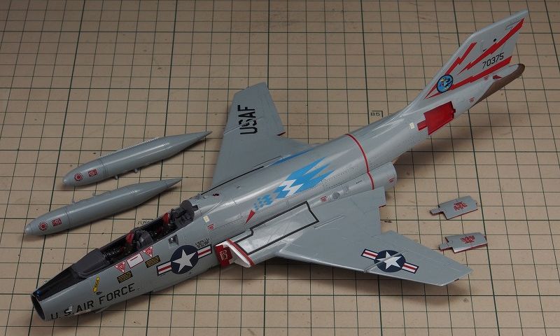 F-101B_Z16.jpg(73263 byte)