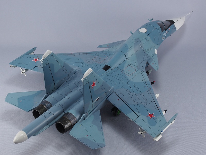 Su-34_RUB.jpg(144381 byte)