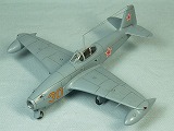 s-Yak-17_ULF.jpg(6810 byte)